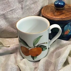 Royal Worcester Evesham Gold Cup